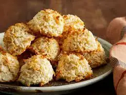 Video thumbnail for Coconut Macaroons