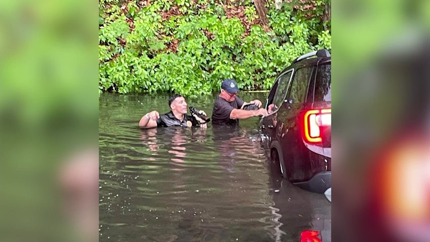 Video thumbnail for Wharton police rescue 86-year-old man after he drives car into canal