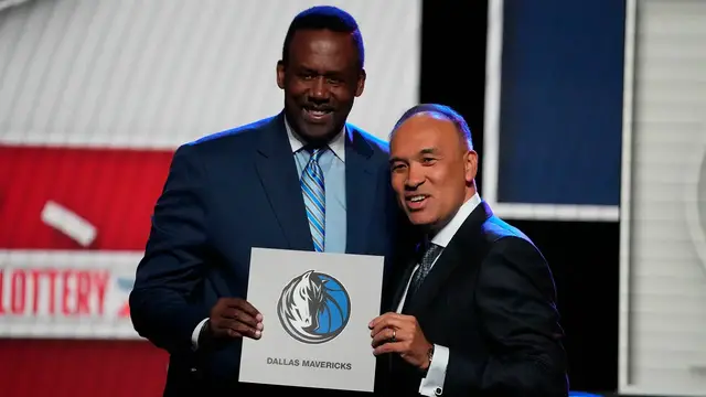 Video thumbnail for Dallas Mavericks Win NBA Draft Lottery