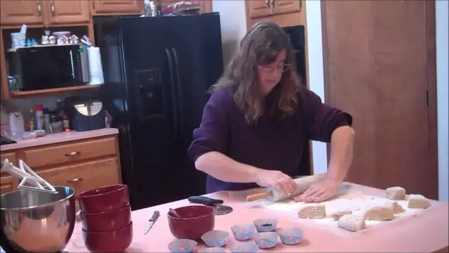 Video thumbnail for Homemade Crackers - Sheri Ann Richerson ExperimentalHomesteader.com