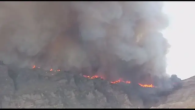 Video thumbnail for Waldbrand im August 2019 in Valleseco - Video 2