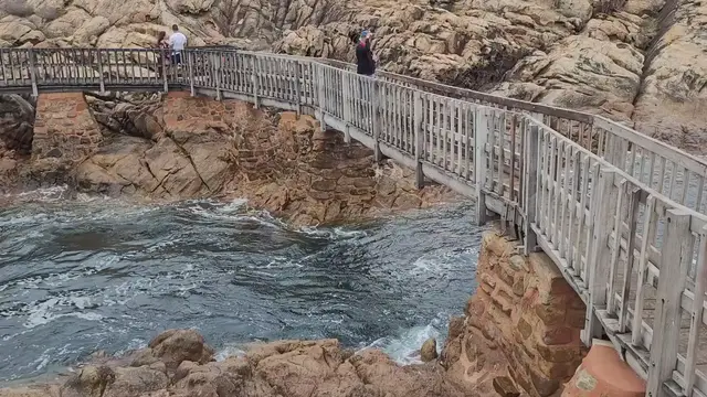 'Video thumbnail for Canal Rocks 3'