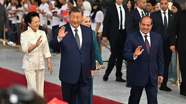 Video thumbnail for Chinese President Xi starts state visit to Egypt with energy, AI on agenda