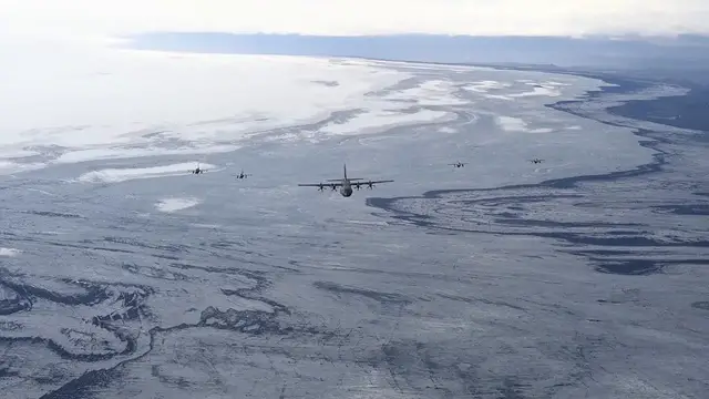 Video thumbnail for Iceland: U.S. And Belgian Fighter Jets Soar In Formation Over Iceland In Striking Military Flight.