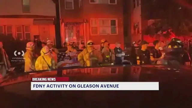 Video thumbnail for Two-alarm fire breaks out in Unionport