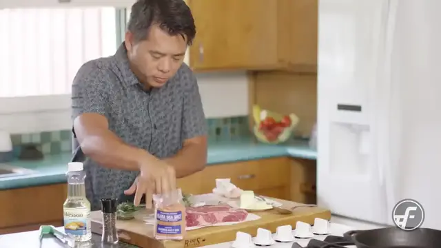 Video thumbnail for How To Make Pan Seared Butter Basted Steak(720P HD)