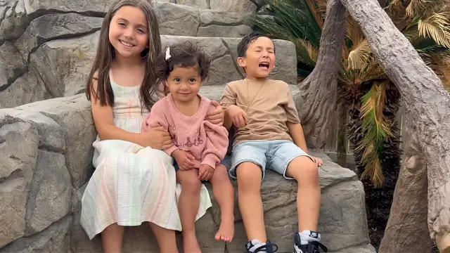 Video thumbnail for Siblings Misread Shirt During Pearland Gender Reveal