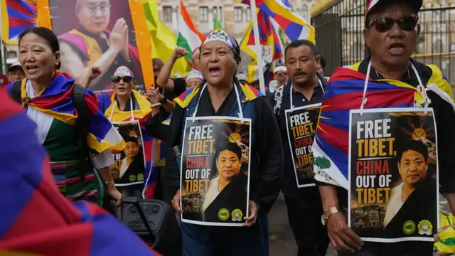 Video thumbnail for Tibet fears erosion of cultural identity under new Chinese Ethnic Unity Law