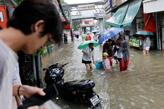 Video thumbnail for Flooding in Bangkok: Disaster zoner declared following heavy rain