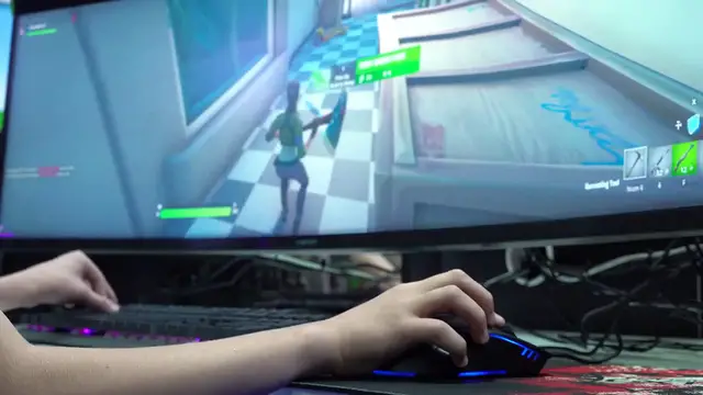 Video thumbnail for Fortnite Battle Pass