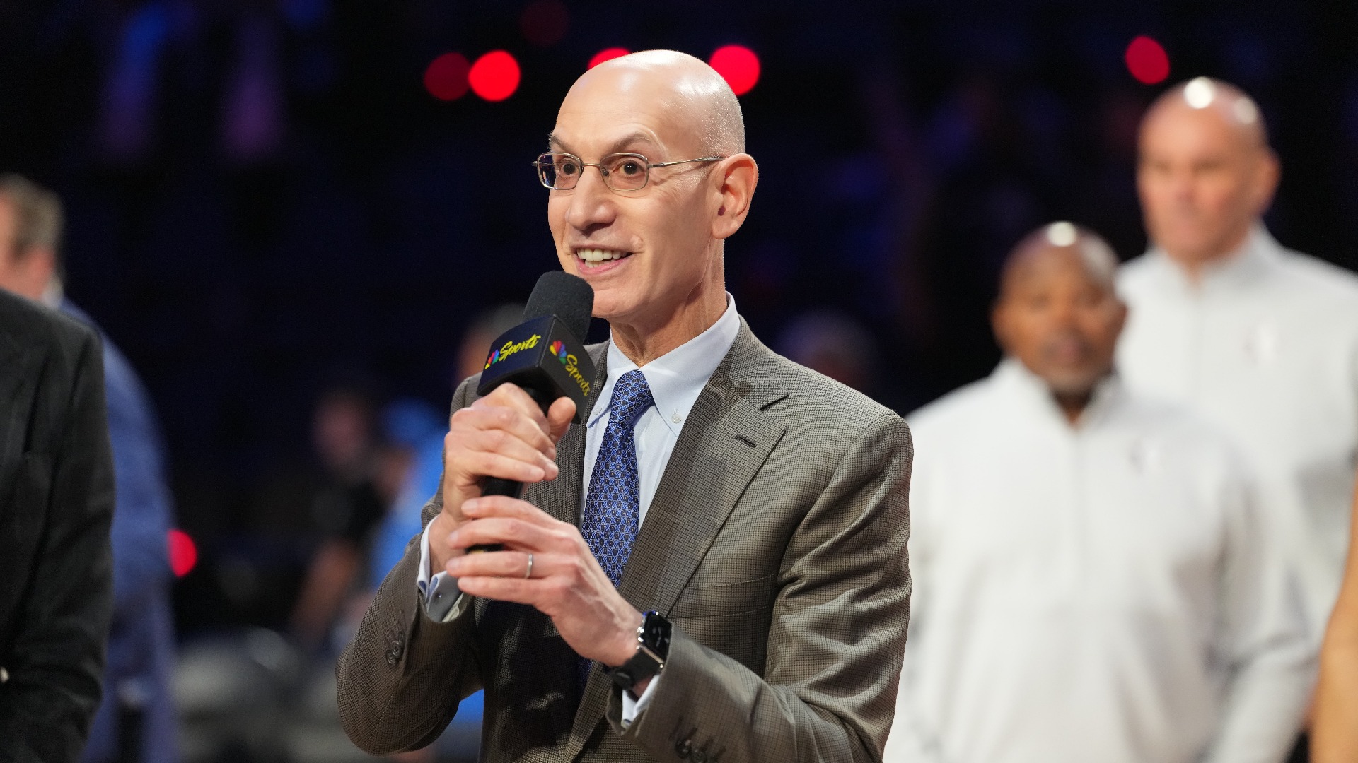 Video thumbnail for NBA Officiating Controversies: Can AI Improve the Game?
