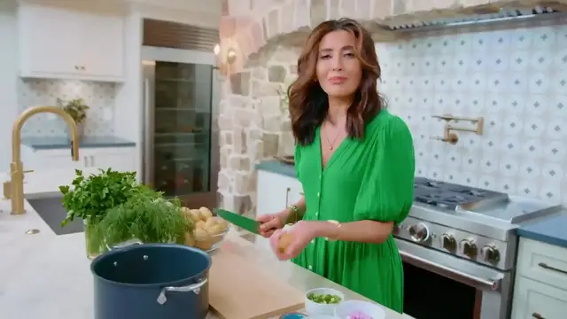 'Video thumbnail for Greek Potato Salad _ Potato Salad Recipe (No Mayo_)(720P_HD)'