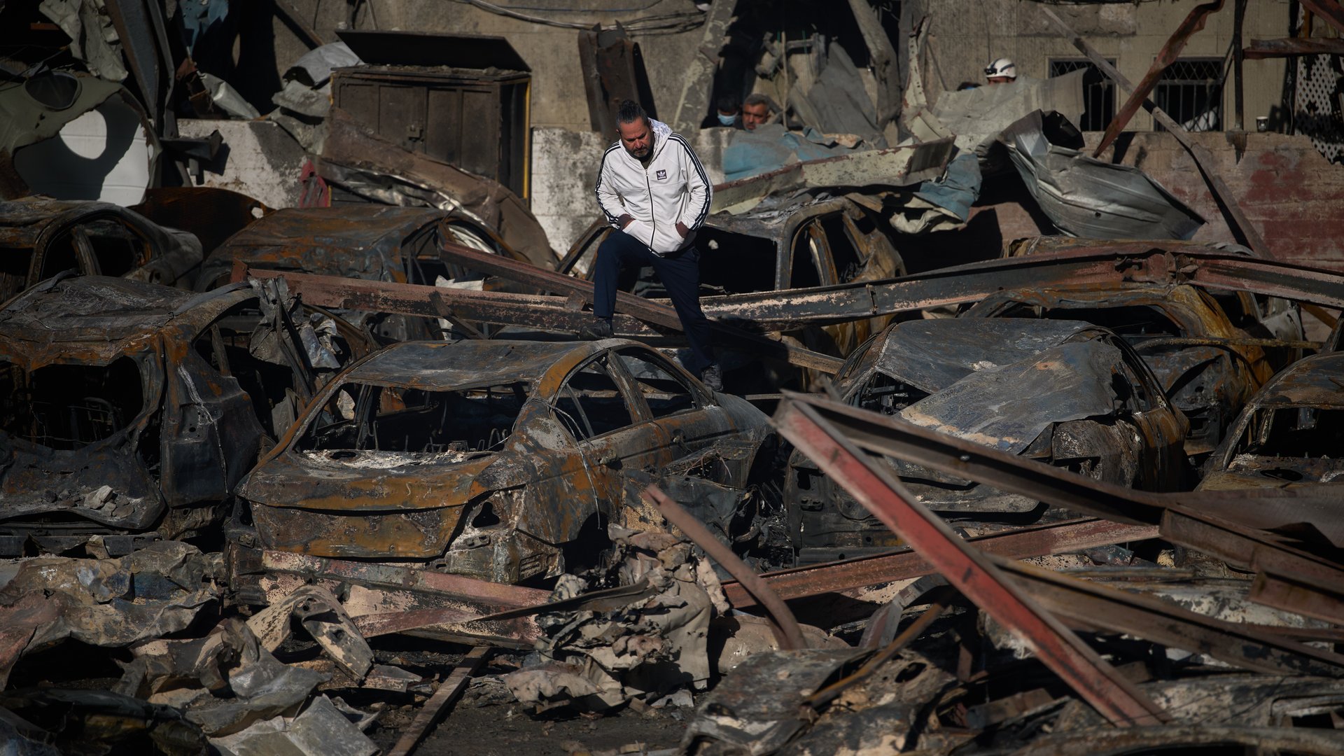 Video thumbnail for Iran closes Strait of Hormuz again, accuses US of breaking ceasefire