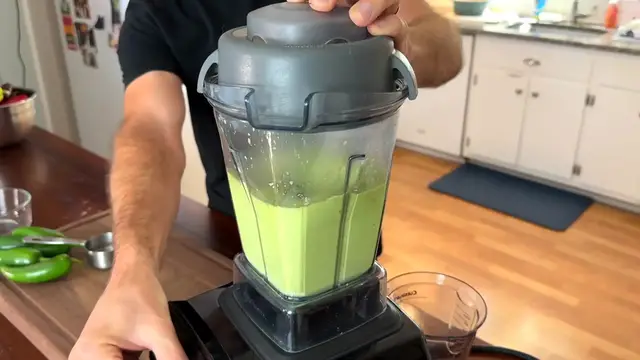 Video thumbnail for How To Make Restaurant Style Creamy Jalapeño Sauce(720P HD)