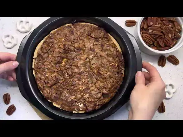 Video thumbnail for Texas Pecan Pie | Easier Eats