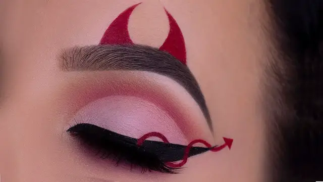 Video thumbnail for HALLOWEEN Inspired Eye Makeup Tutorial | An Knook