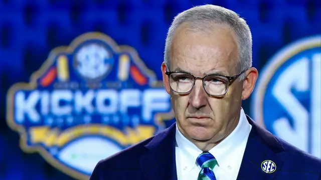 Video thumbnail for SEC & Big 10 Collaborate on College Sports Legislation