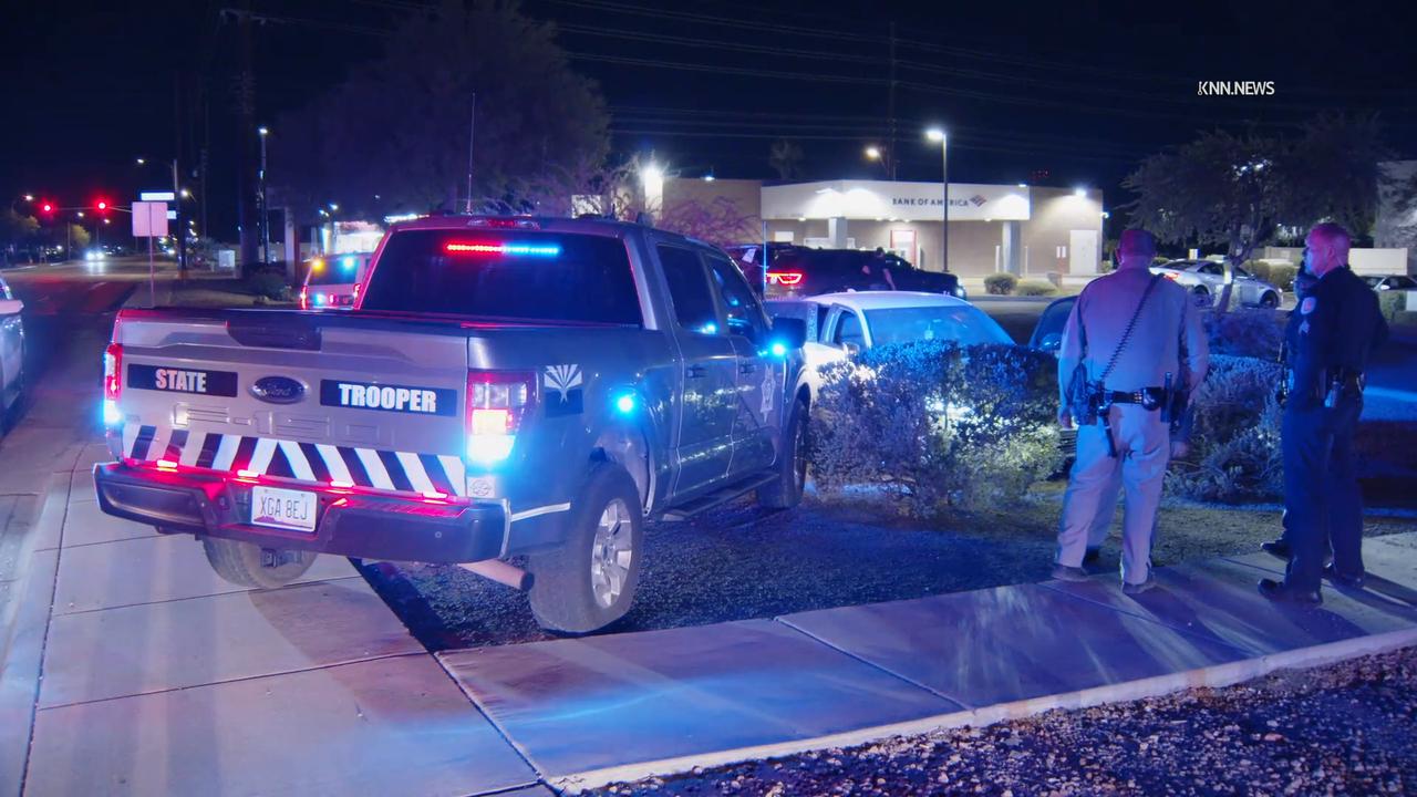 Video thumbnail for US, Phoenix: Phoenix DPS Pursuit Ends In Successful PIT Maneuver.
