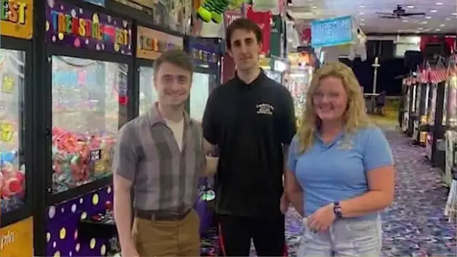 Video thumbnail for Harry Potter star Daniel Radcliffe spotted again at the Jersey Shore while filming new movie