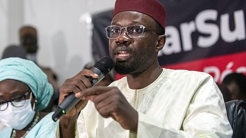 Video thumbnail for Senegal MPs vote to amend electoral code, paving the way for PM Sonko's presidential candidacy
