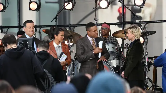 Video thumbnail for NY: Today Show Citi Concert Series Featuring Brandi Carlile 11.