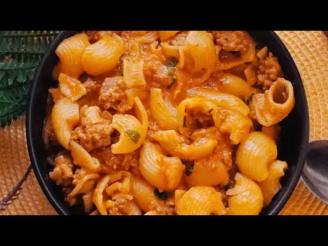 Video thumbnail for How to make Ground Beef Pasta/ Penne Ground Beef Pasta/Quick Meal Idea