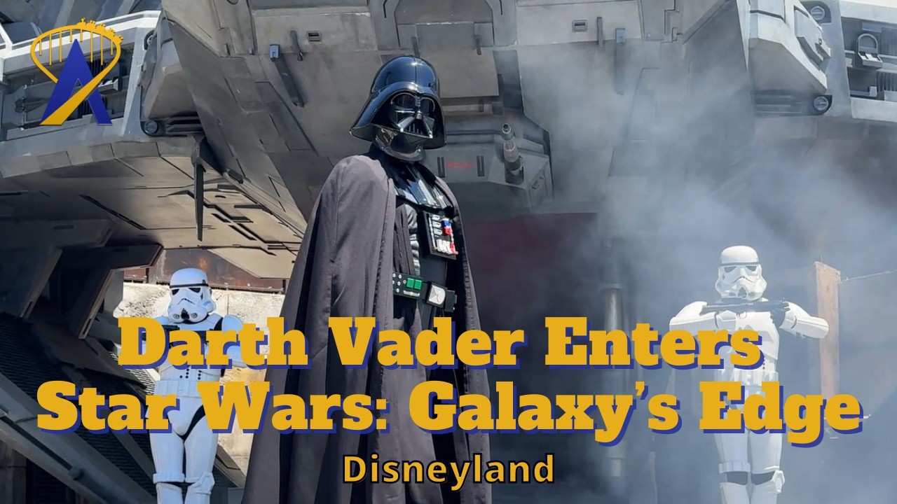 Video thumbnail for Darth Vader's Entrance at Star Wars: Galaxy's Edge in Disneyland