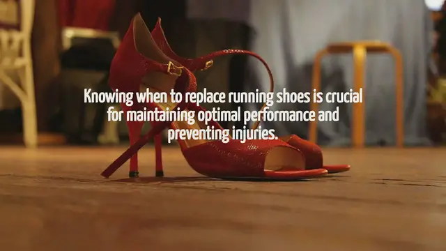 Video thumbnail for When To Replace Running Shoes