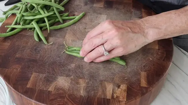 'Video thumbnail for Asian Style Green Beans Stir Fry; GARLICKY GOOD (720p 30fps)'