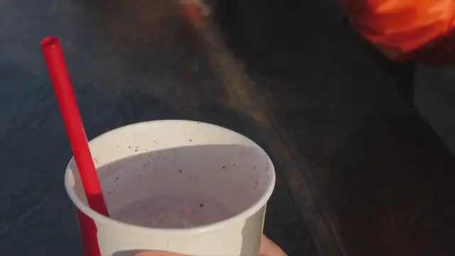 Video thumbnail for Classic American Diners: A Nostalgic Culinary Experience