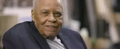 Video thumbnail for Watch James Earl Jones See His Newly Dedicated Theatre