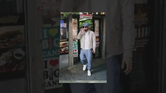 Video thumbnail for What Shoes To Wear With Baggy Jeans for men