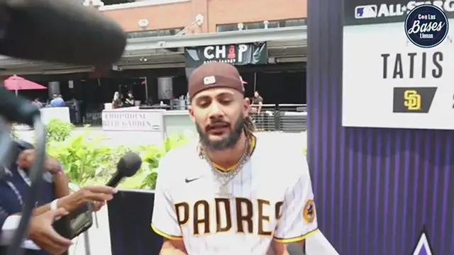 Video thumbnail for MLB: FERNANDO TATIS JR dice que Manny Machado es una SUPER ESTRELLA