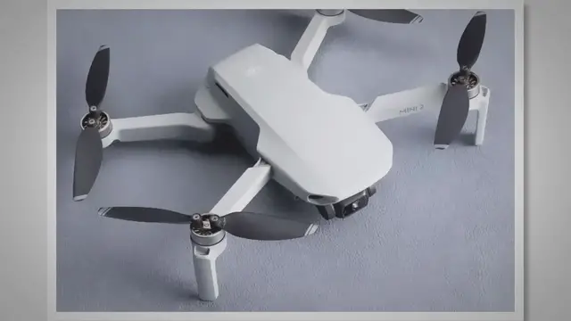 Video thumbnail for DJI 미니 2 드론 리뷰 및 사양