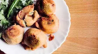 'Video thumbnail for How to Make Aloo Vada | Batata Vada | Potato Snacks Recipe'