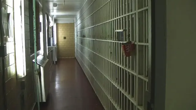 Video thumbnail for Jail Phone Allegedly Destroyed