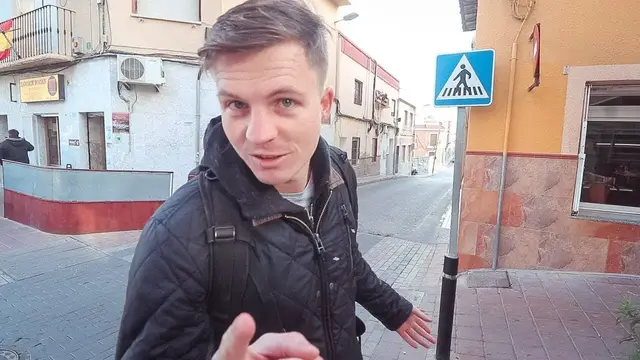 Video thumbnail for Speaking Spanish IN SPAIN with Rosetta Stone