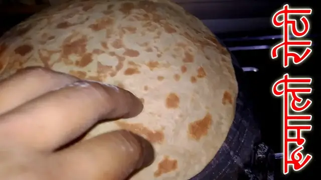 Video thumbnail for गेंहू के आटे से रुमाली रोटी बनाने की विधि / How to make rumali roti recipe in hindi / Rumali Roti