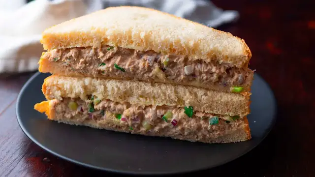 Video thumbnail for Tasty Tuna Sandwich | Perfect Breakfast Sandwich