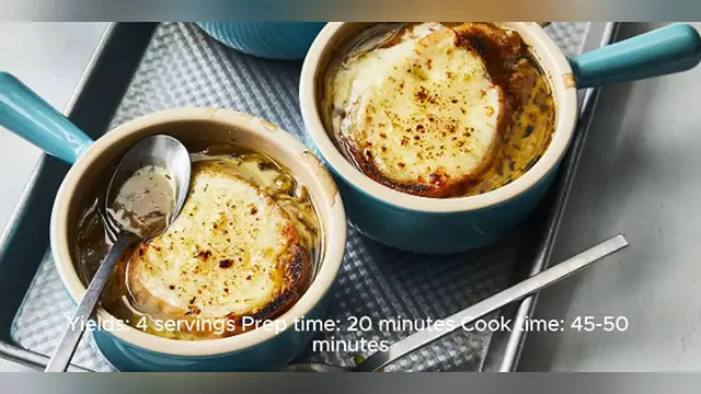 Video thumbnail for easy french onion soup recipe