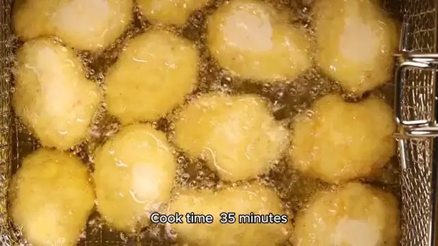Video thumbnail for easy gnocchi recipe