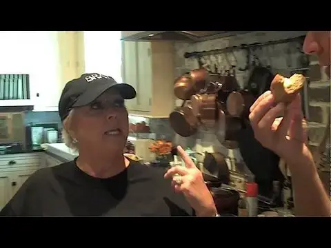 Video thumbnail for This Week on Get Cookin with Paula Deen: Pimento Cheese!!!