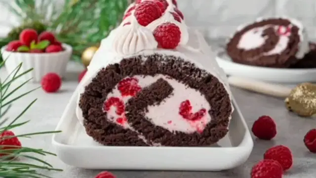 Video thumbnail for  Chocolate Roulade Recipe