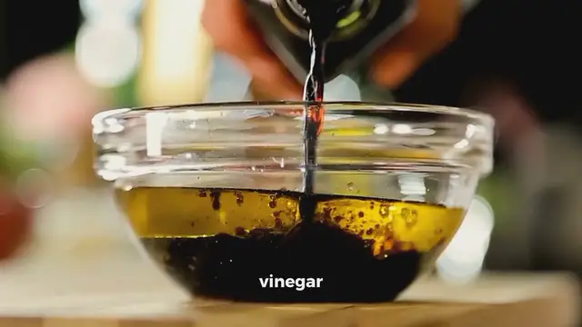 Video thumbnail for vinaigrette recipe