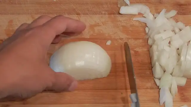 Video thumbnail for Moroccan Lamb Stew with Apricots – A Dish to Impress (or Just to Eat a Lot)