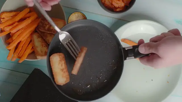 Video thumbnail for A Flavorful Journey with Thai Red Curry and Tofu