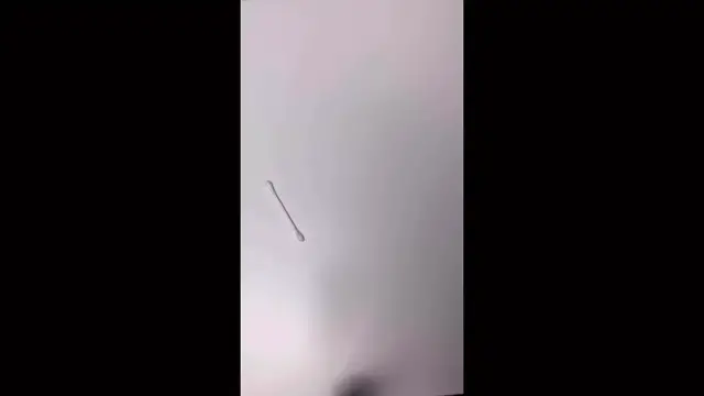 Video thumbnail for 5.How to Clean Your Airpods & Case (1080p 30fps)