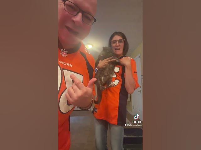 Video thumbnail for Orange & Blue Moves!