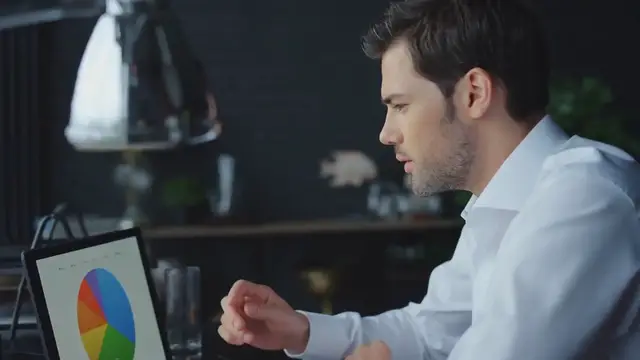 Video thumbnail for Financial Plan for Freelance Career