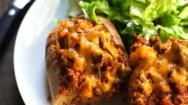 Video thumbnail for Quick and Easy Pizza Bread recipe